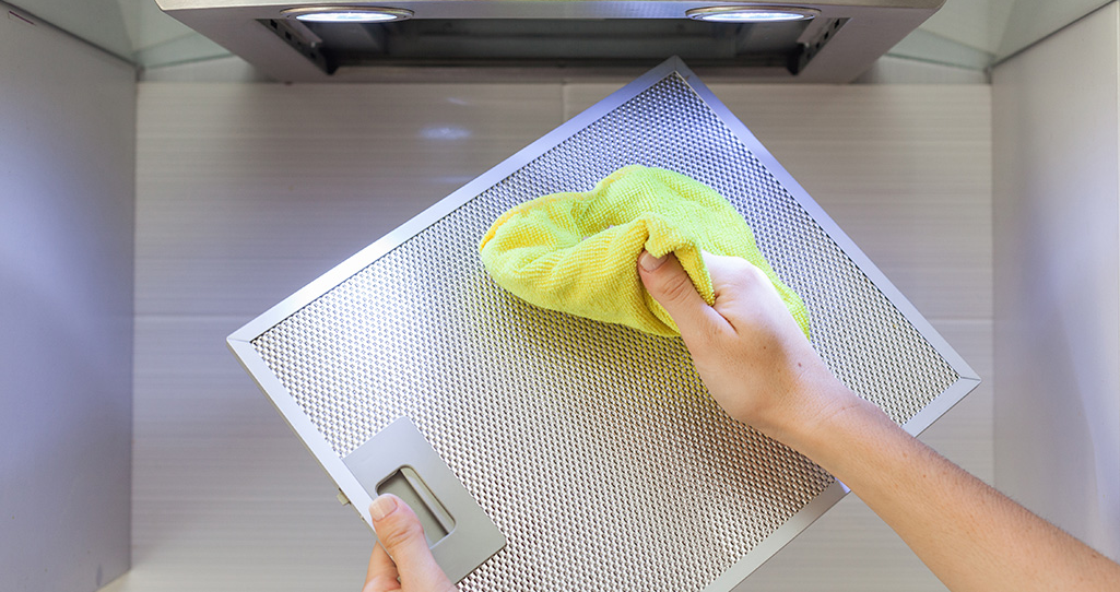 How to Clean Integrated Cooker Hood