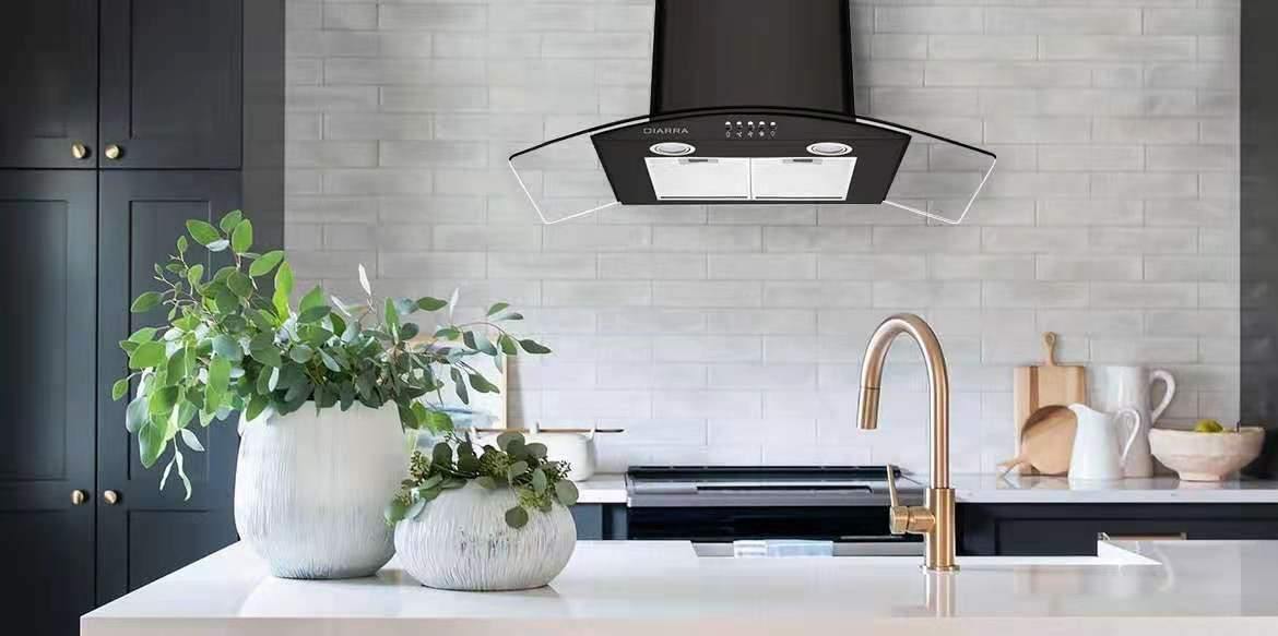 Cooker Hood: Choosing The Right Exhaust System For Your Kitchen