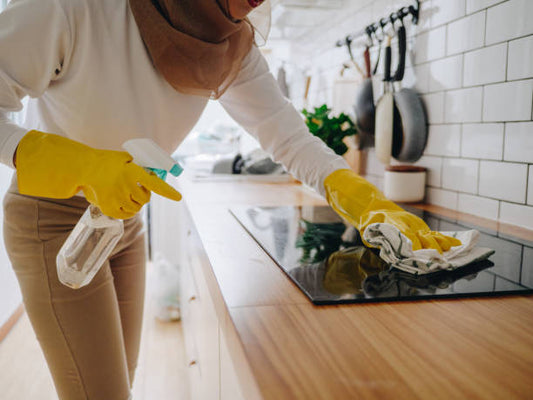 How to Daily Maintain and Clean an Induction Hob - Ciarra Appliances Global