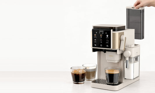 Coffee maker with removable water tank